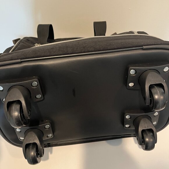 Black Biaggi Zipsak Boost! Underseater Expands To Carry-On Bag - Picture 7 of 9